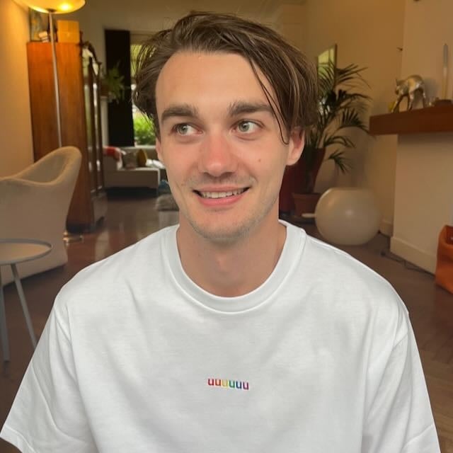T-shirt UUUUUU Wit Regenboog