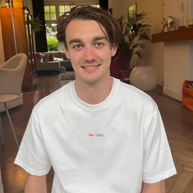 T-shirt UUUUUU Wit Regenboog