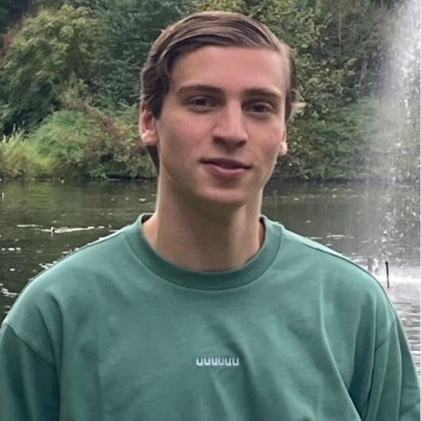 T-shirt UUUUUU Groen LongSleeve